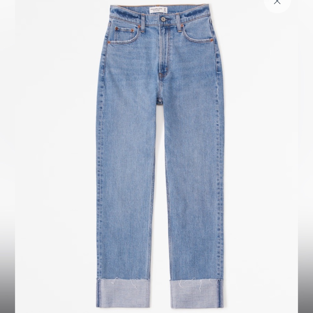 Abercrombie & Fitch Ultra High Risk Ankle Straight Jean